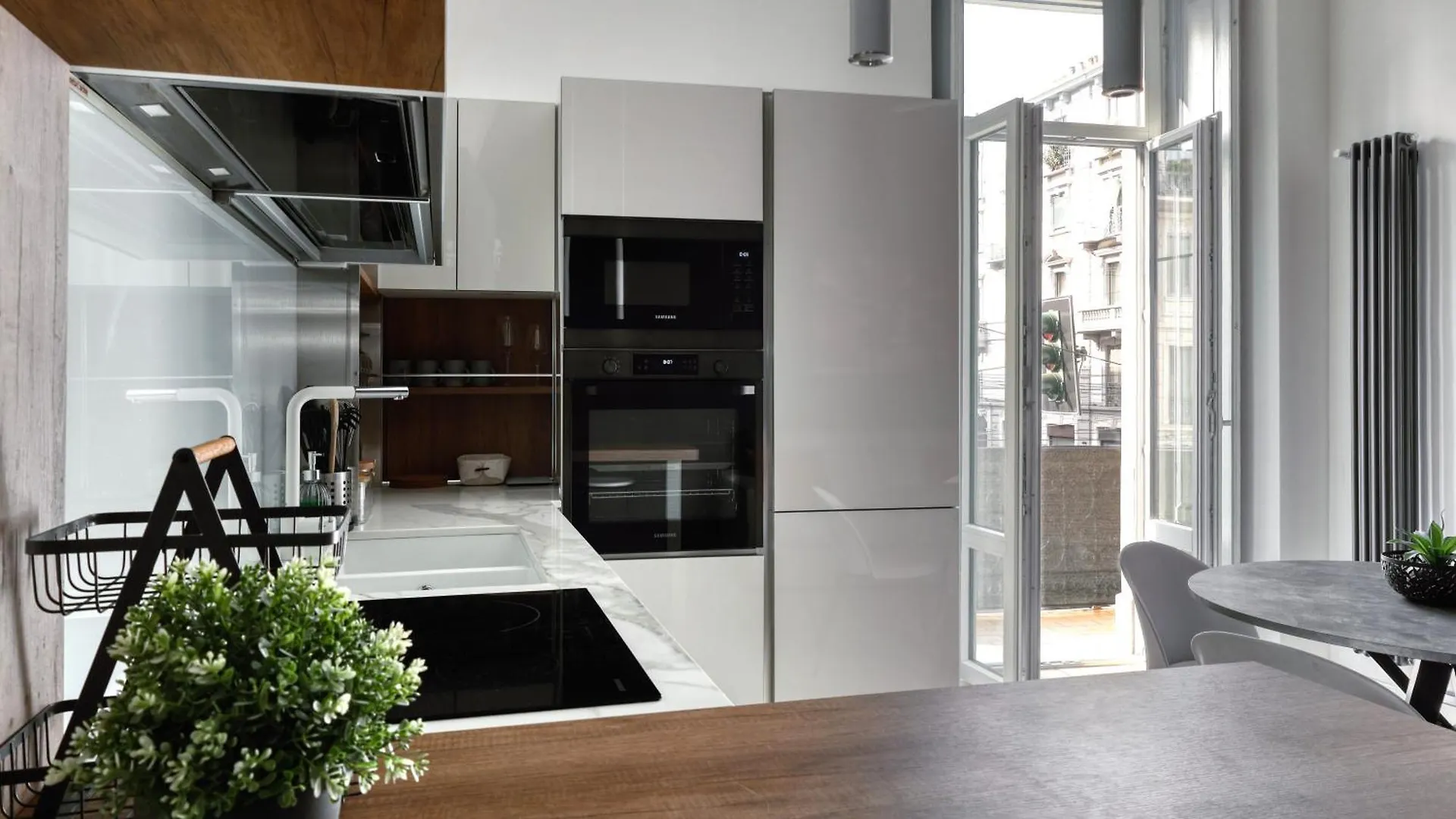Apartament Ideal Rent - Farini 74 Mediolan
